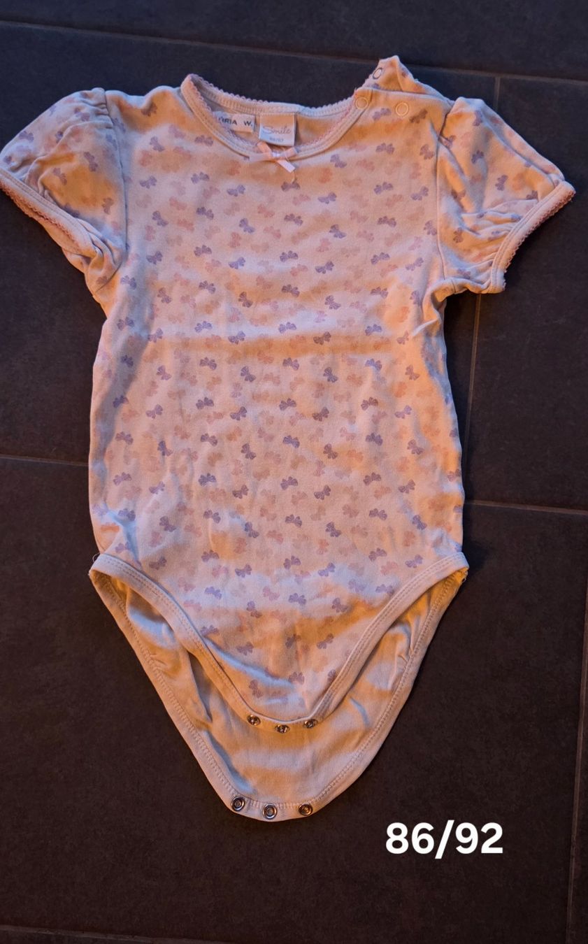 Biancheria intima: Süsser Baby Body Gr. 86/92 – Usato da Nürensdorf venduto da nm_schoeni28