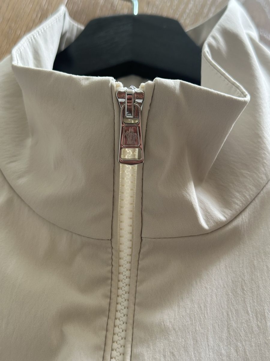 Moncler Giacche: Veste Moncler Danby – Usato da Longirod venduto da guillaume1401 6