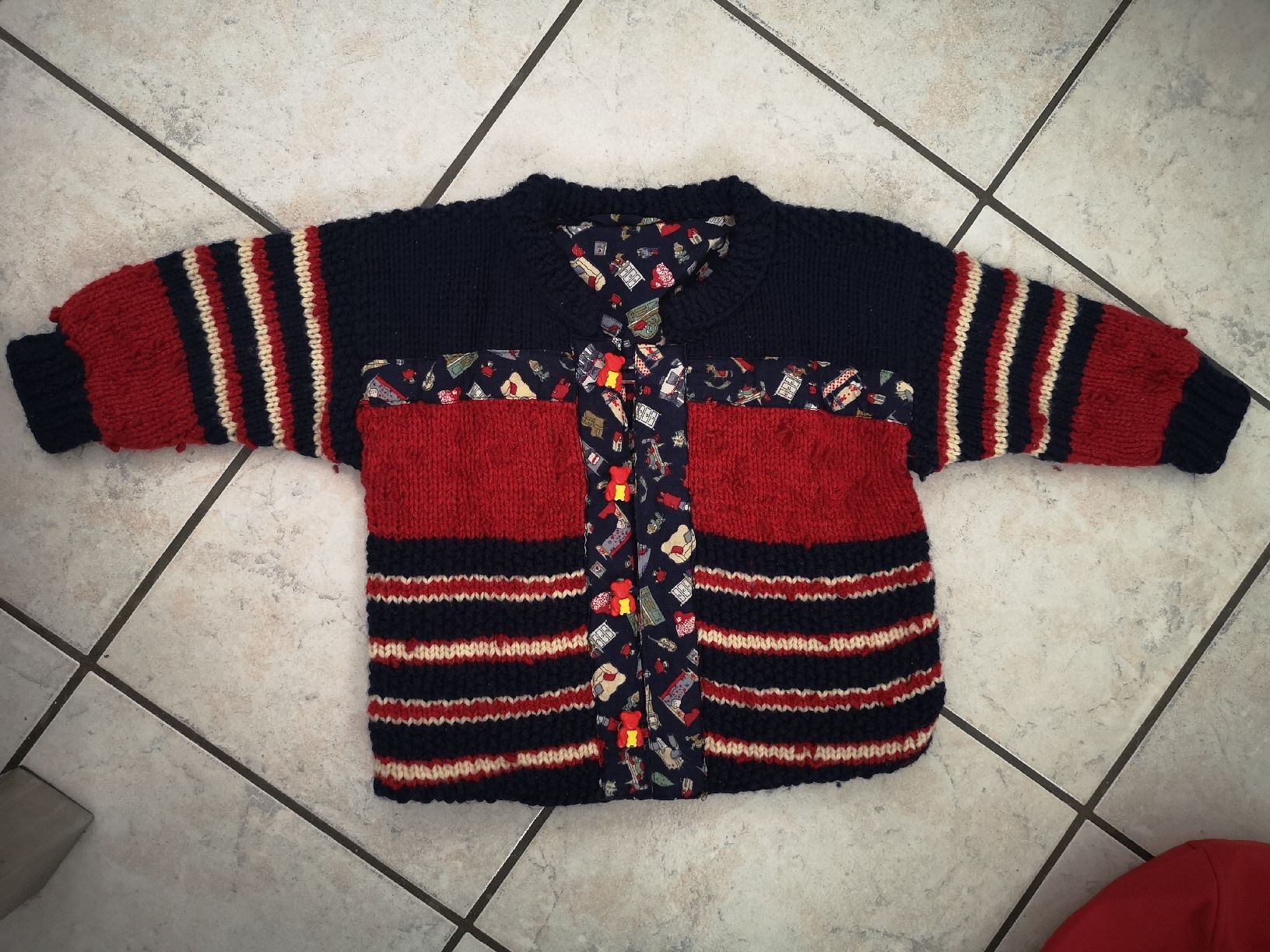 Giacche & Cappotti: Strickjacke Handarbeit gr. 86-92 – Usato da Sevelen venduto da gsandax