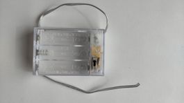 Batteriefach mit 6h-Timerfunktion für 3× AA-Batterien