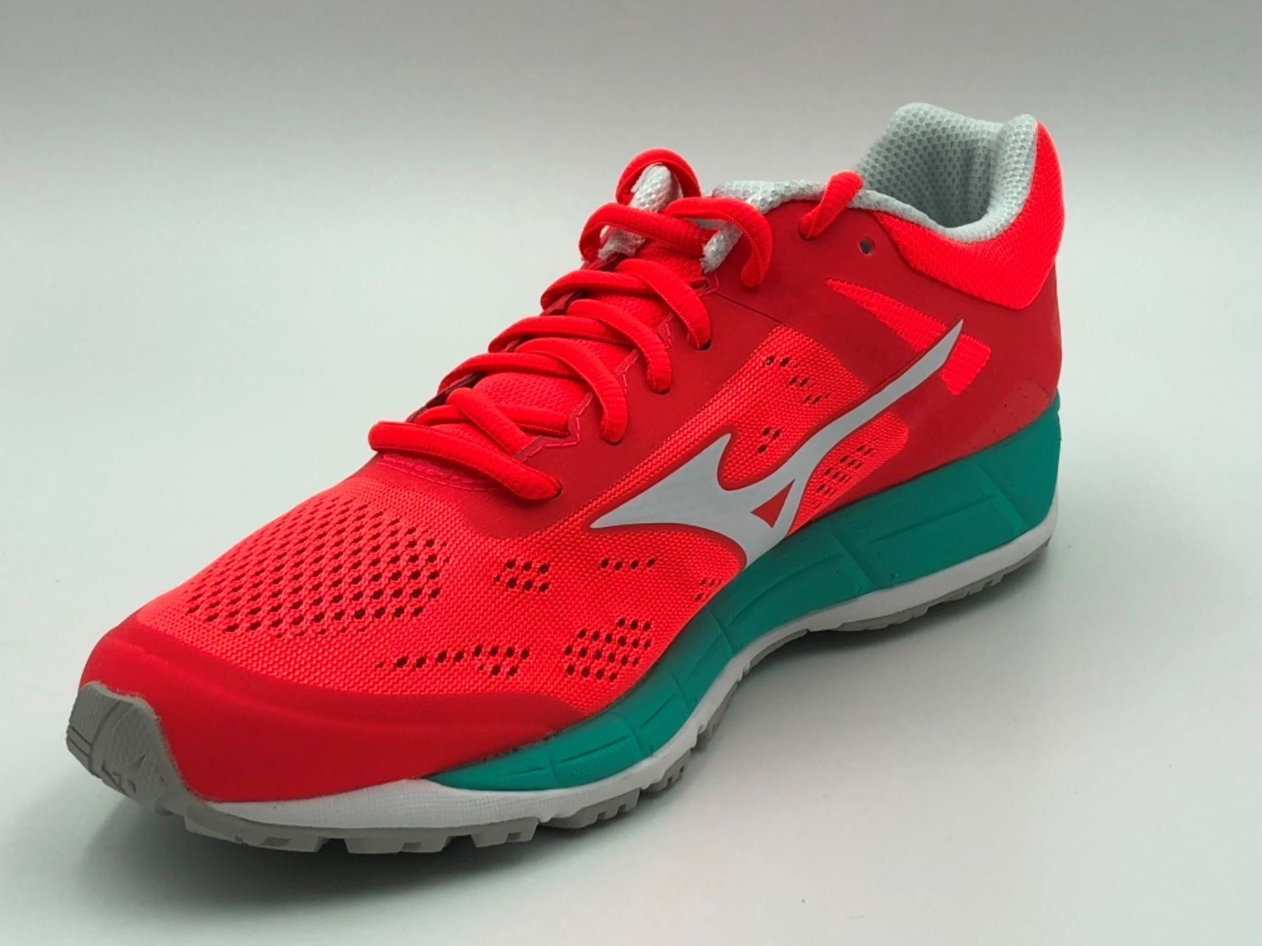 Mizuno Scarpe da donna: Mizuno Synchro MX2 Running Gr. 38 – Nuovo e nell'imballaggio originale da Spreitenbach venduto da Opfikoner1 6