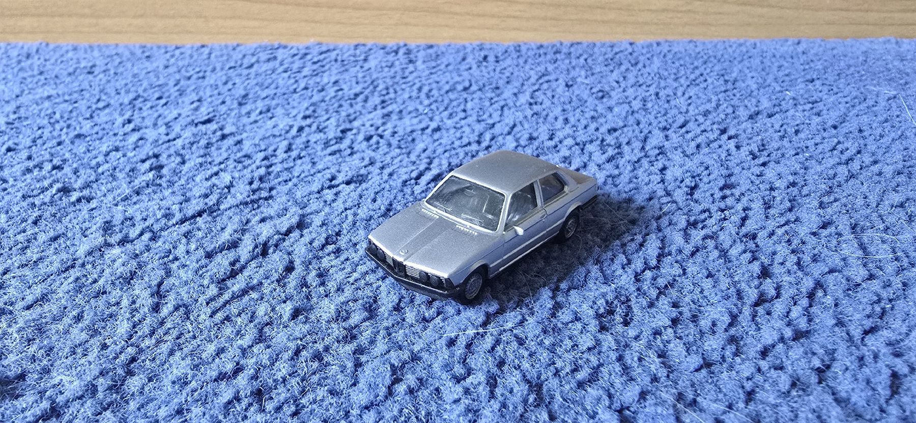 Herpa Modellini d'auto: BMW 323I – Nuovo (secondo la descrizione) da Merligen venduto da SwissMini27