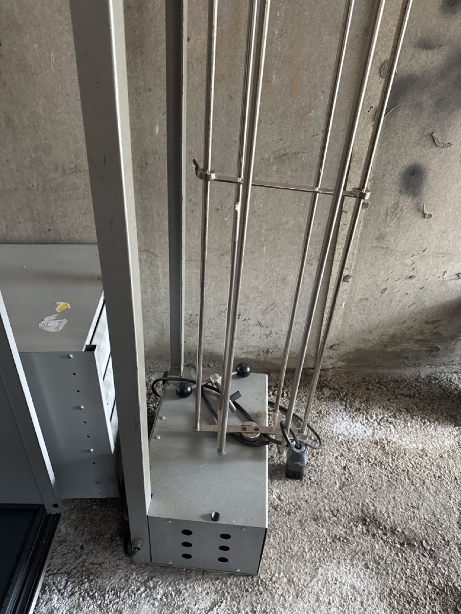 Tutte le macchine: Machine de remontage (comme Astuto) – Usato da La Chaux-de-Fonds venduto da lida2005 4