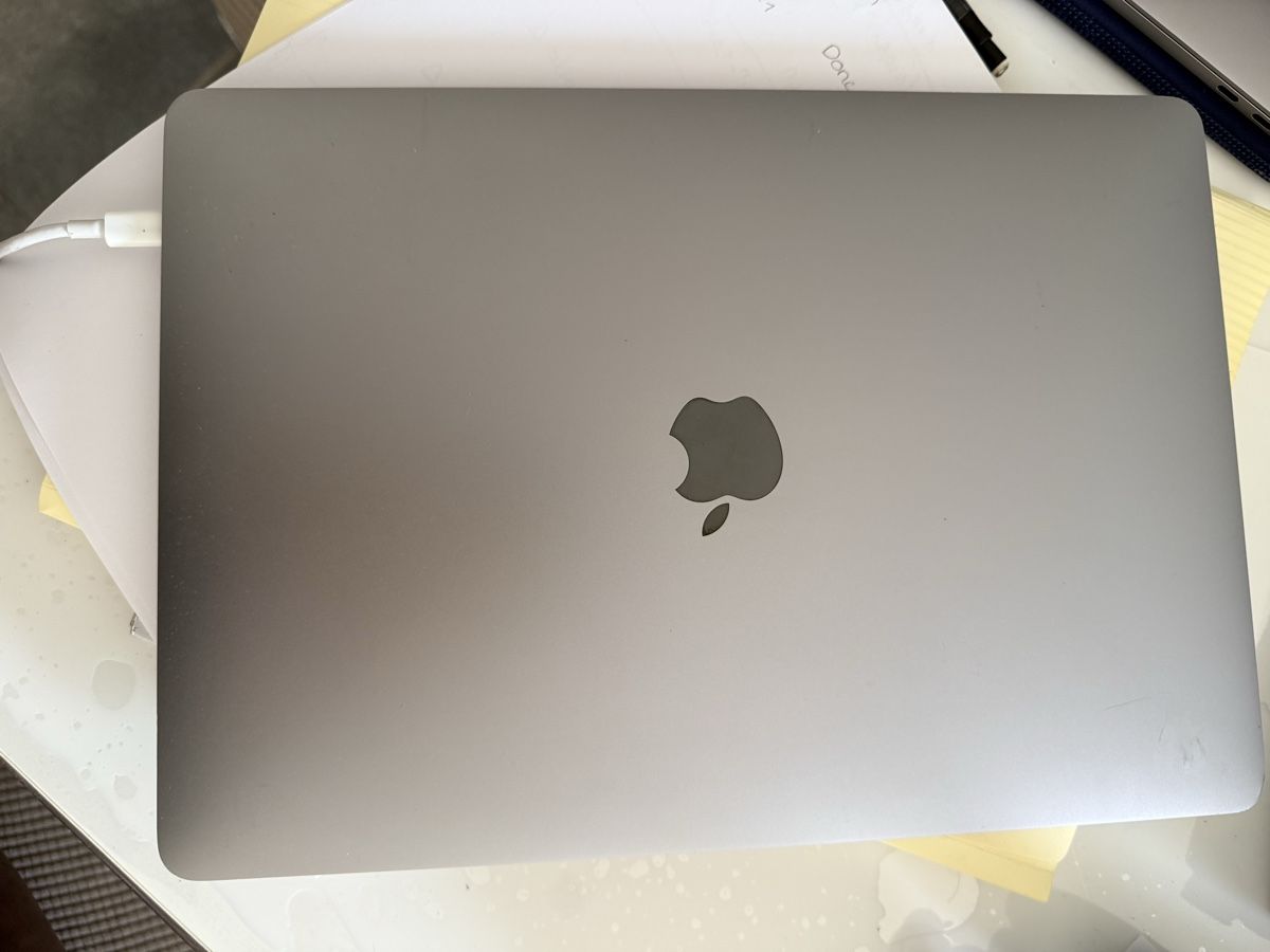 Apple PC: Lot de 4 MacBook Pro de 2017 – Difettoso da La Chaux-de-Fonds venduto da hed_27yb 1