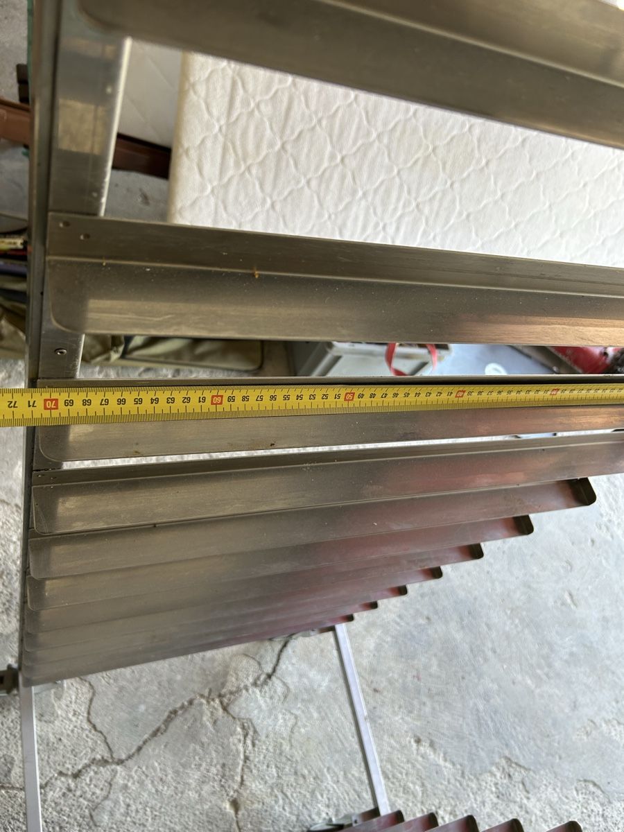 Scaffali: REGAL MIT ROLLEN BECKER GASTRO WERKSTATT – Usato da Bottmingen venduto da Surubi 7