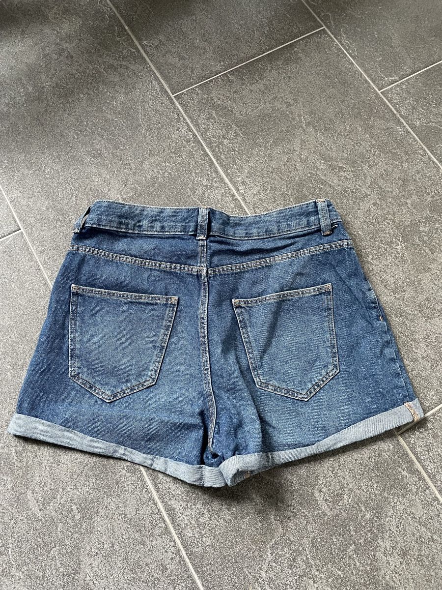 C&A Pantaloni: Kurze blaue Hose – Usato da Böttstein venduto da nco_gbz9 1