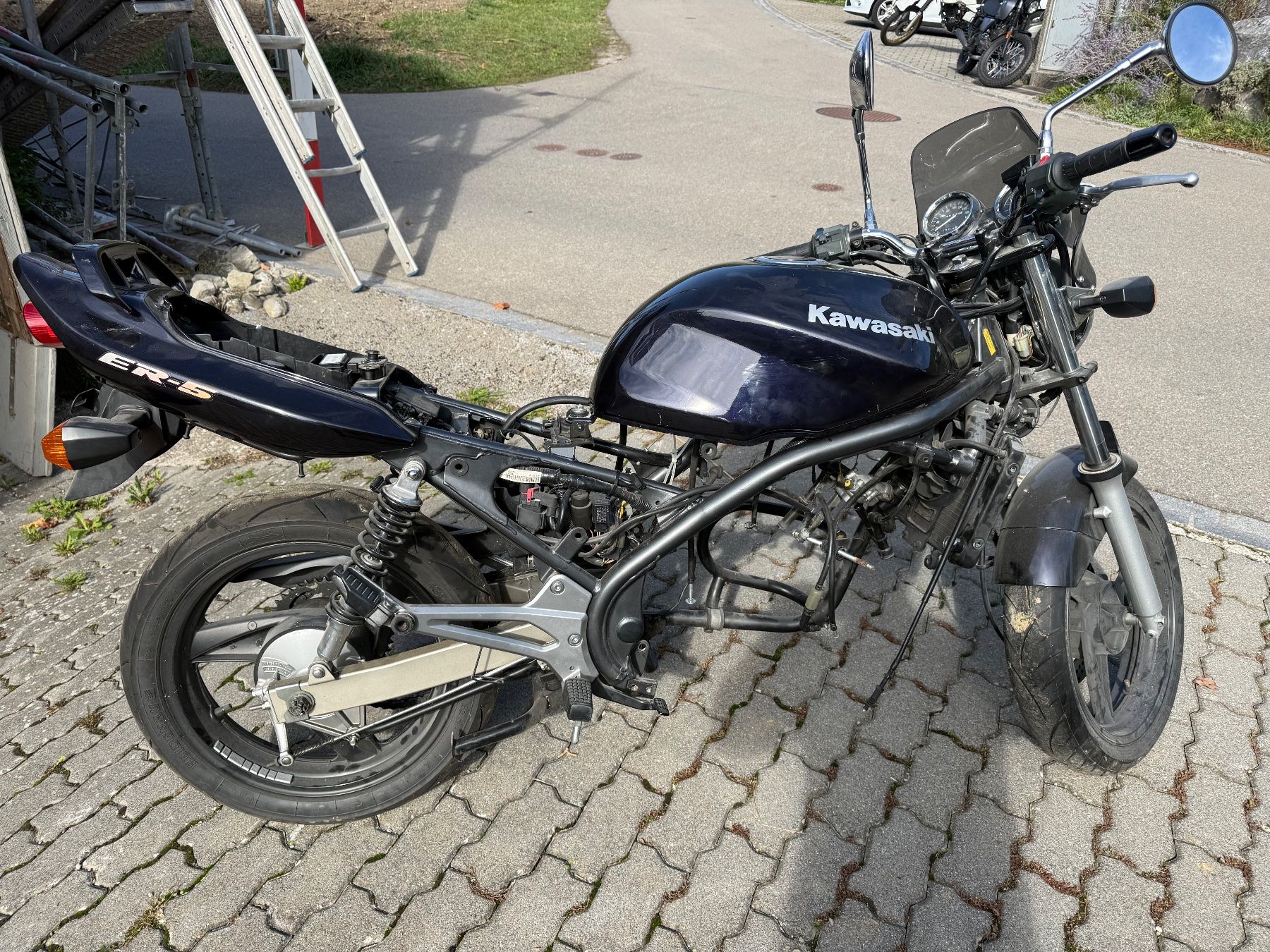 Kawasaki Strada: Kawasaki ER-5 Defekt – Usato da Bichelsee venduto da Toeffklinik
