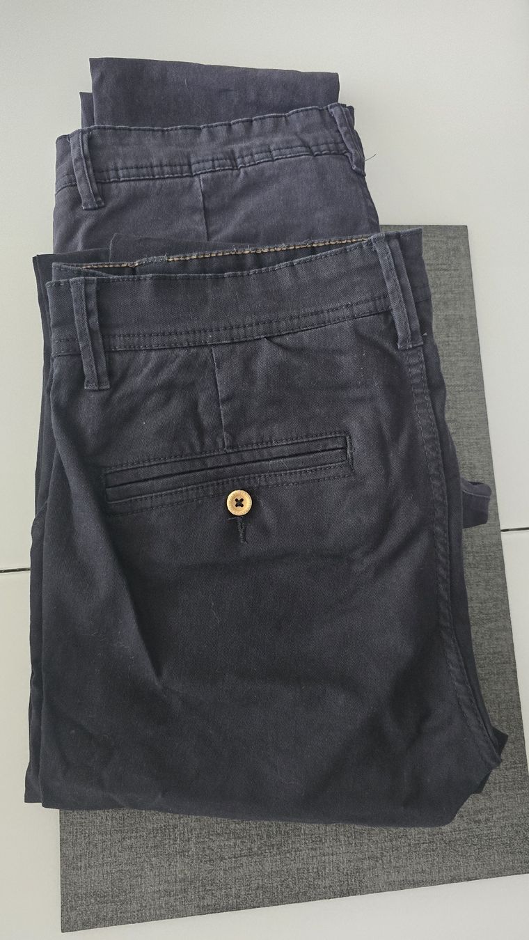 Hosen: 2 pantalons homme – Gebraucht aus Düdingen von Ayatola