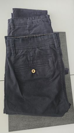 2 pantalons homme