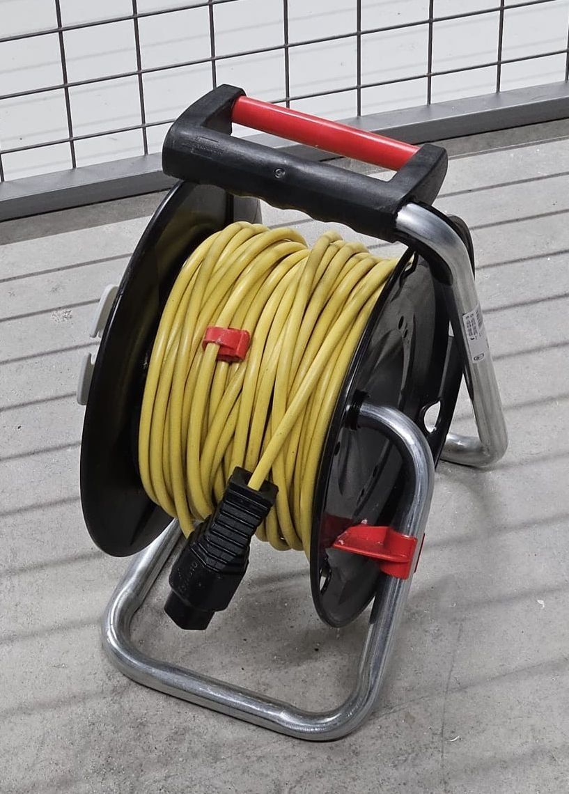 Kabel: Kabelrolle - 25m – Gebraucht aus Ostermundigen von Kaervek_SUI