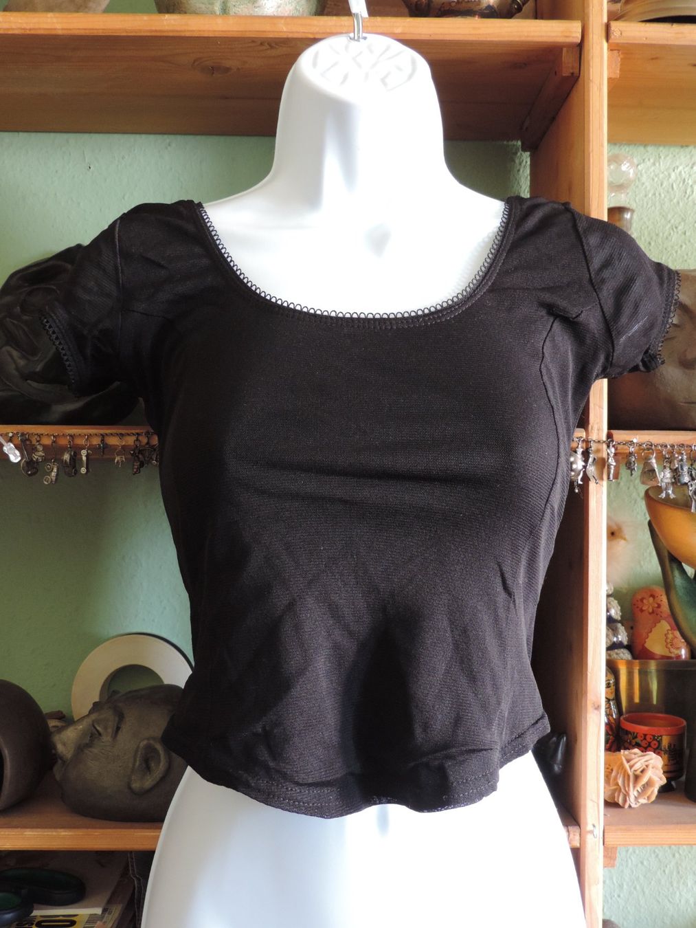 Tops: haut noir – D'occasion à Genève par Axelle333 6