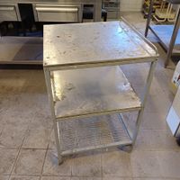 Metallwagen mit Gitterablage fahrbar gebrauchter Zustand
