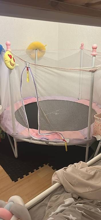 Trampolines: Trampolin – D'occasion à Reichenburg par tek_k57c 2