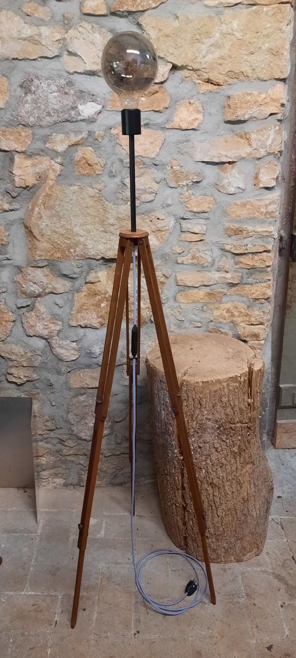 Lampade: Lampe artisanale/stehlampe – Usato da Courrendlin venduto da Minus78 2