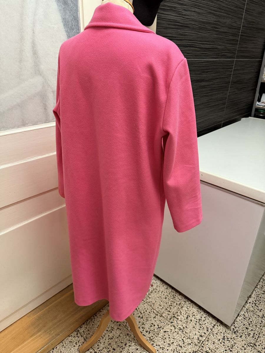 Cappotti: Long Manteau rose – Nuovo (secondo la descrizione) da Le Locle venduto da tchanatakoua 1