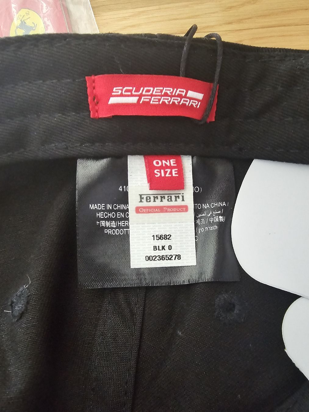 Hüte, Mützen & Caps: Cappello Ferrari – Neu und originalverpackt aus Cadempino von Ciciuz 2