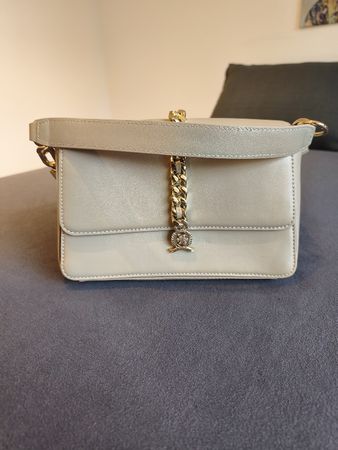 neuwertige Thommy Hilfiger Tasche gold
