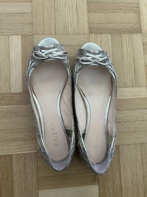 Scarpe da donna: Sandalette Guess – Usato da Neuchâtel venduto da zib_lzs8