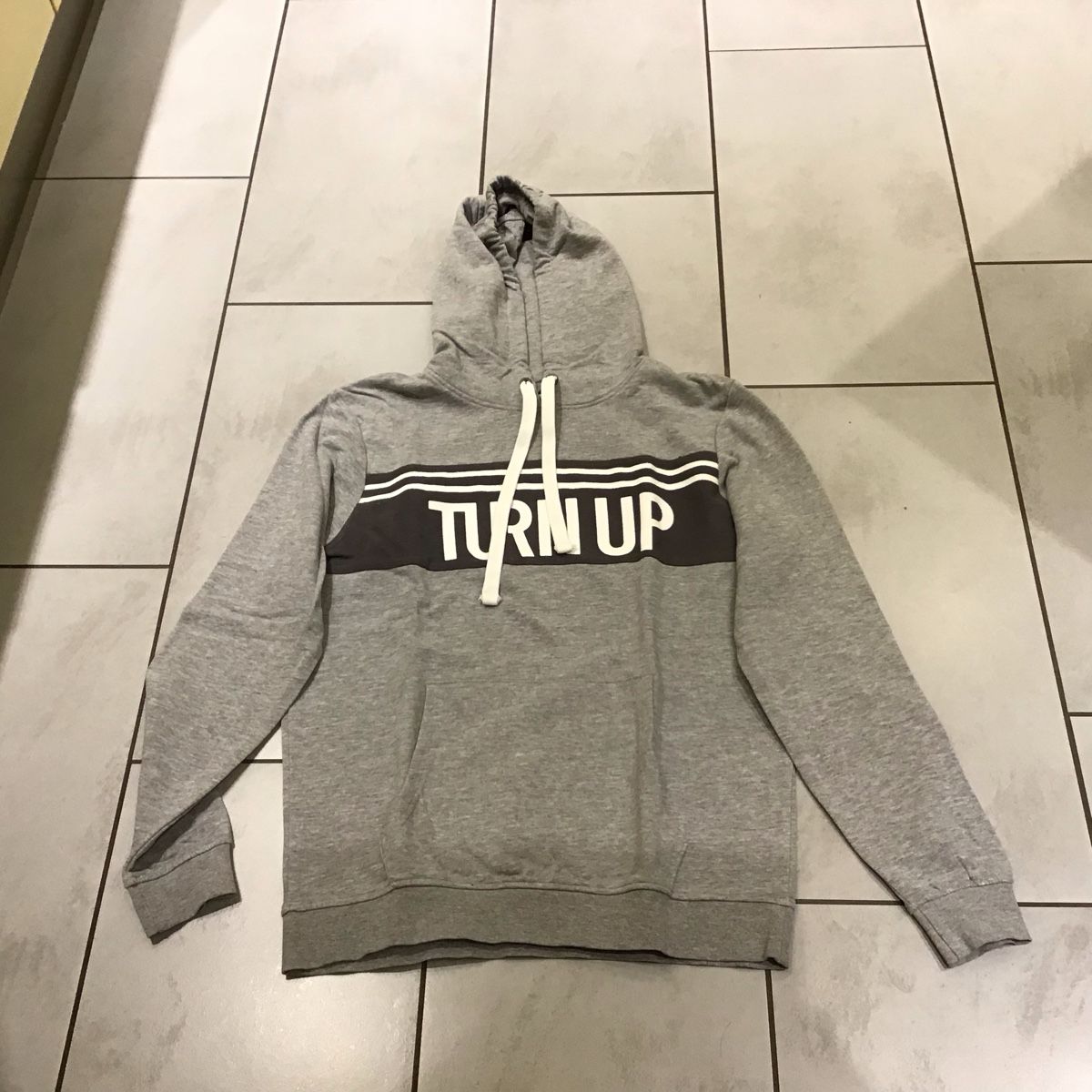 Maglioni & Felpe: Pullover mit Kapuze  M – Usato da Trimbach venduto da Mery70
