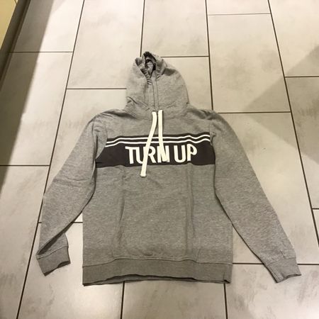 Pullover mit Kapuze  M