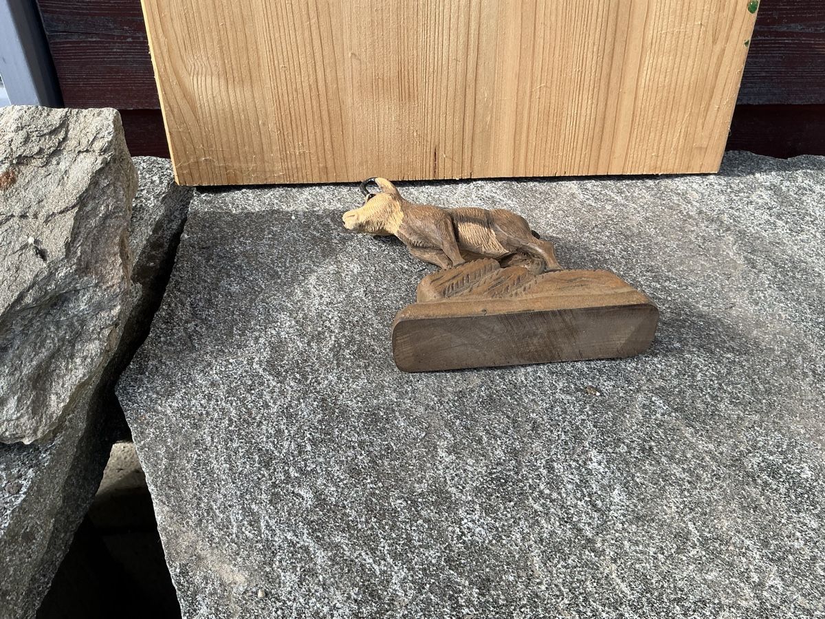 Statuette: Gemse geschnitzt Brienz ab Fr. 1.— – Usato da Lenzburg venduto da Boelli-Frau 9