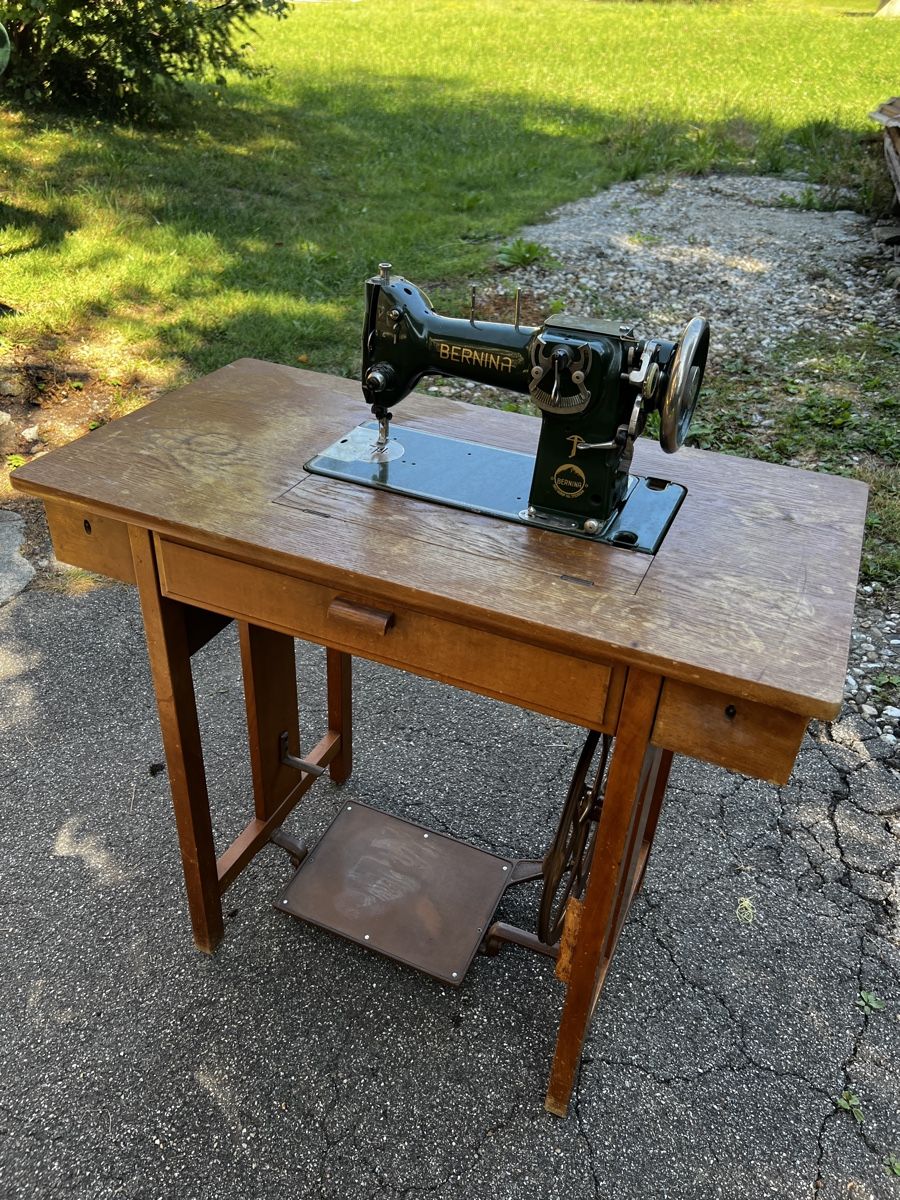 Bernina Macchine da cucire: Bernina – Difettoso da Marbach LU venduto da chopper_k