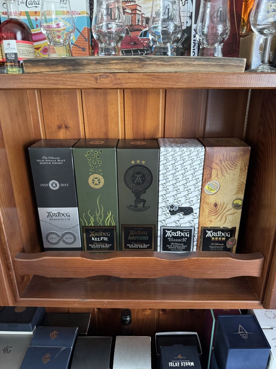 Ardbeg Spiritueux: Ardbeg Sammlung – Neuf (Voir description) à Oftringen par Trainer90