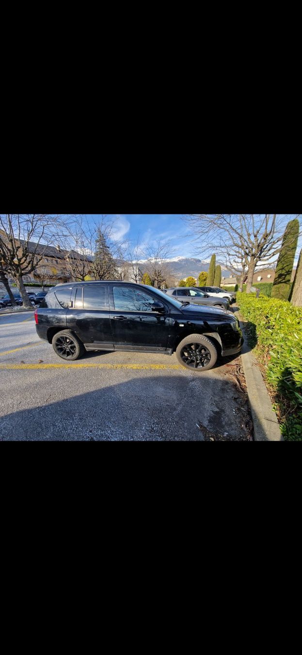 Jeep Autos: JEEP COMPASS 2.4 EDITION LIMITED BLACK – Gebraucht aus St-Luc von ana_yv76 2