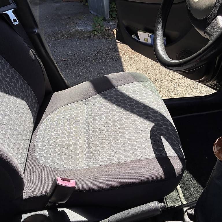 Automobili: Hat Platz in der kleinsten Lücke – Usato da Gündisau venduto da Joebar4 3