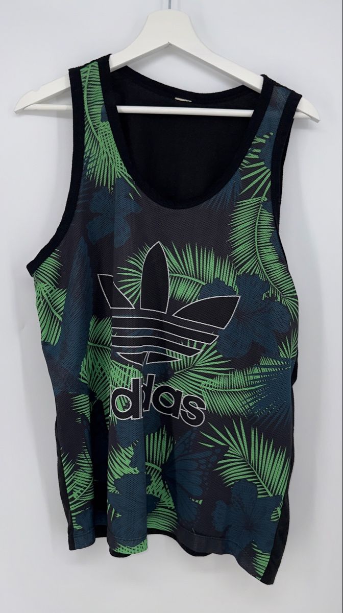T-shirt: # MAN - Tanktop Gr. M # – Usato da Bolligen venduto da secondhand-with-love