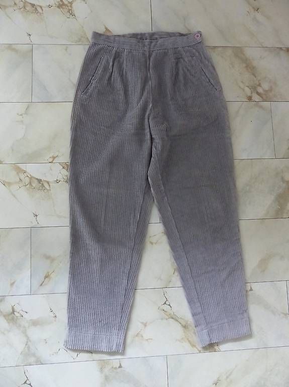 Hosen: Manchesterhose Gr. 38 / Neuwertig – Neu (gemäss Beschreibung) aus Ostermundigen von Phoenix64