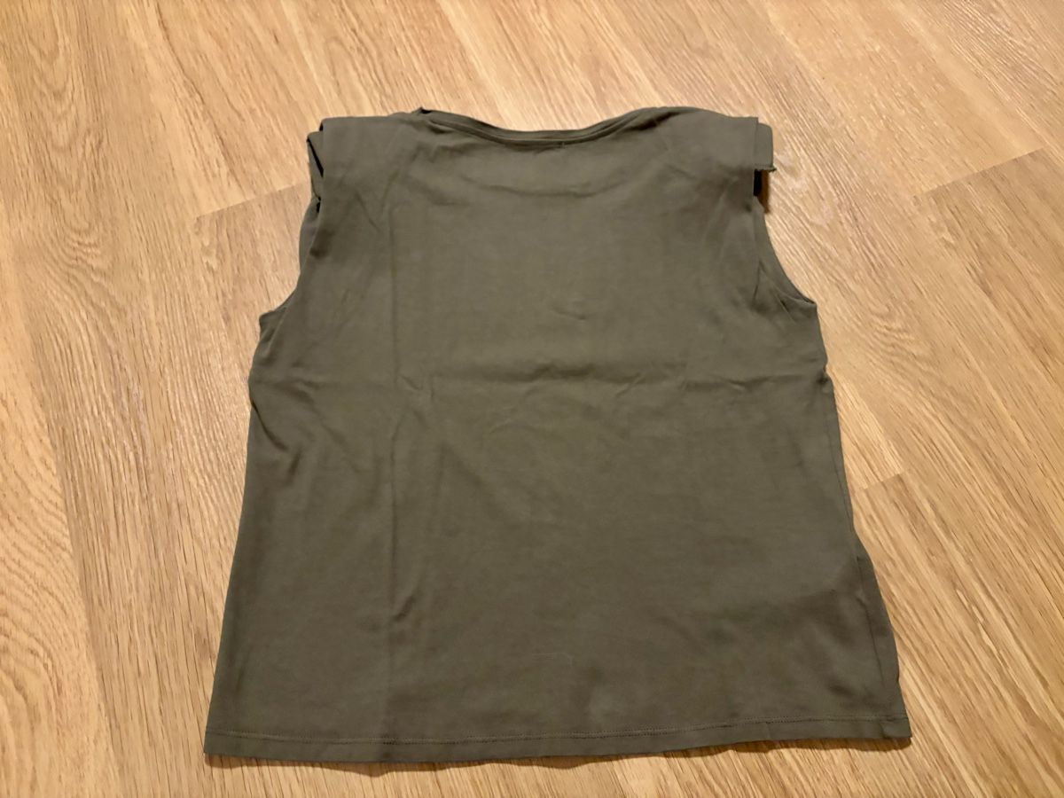 Mango Tops: MNG Top mit Schulterpolster – D'occasion à Baden par Tiffany6878 1