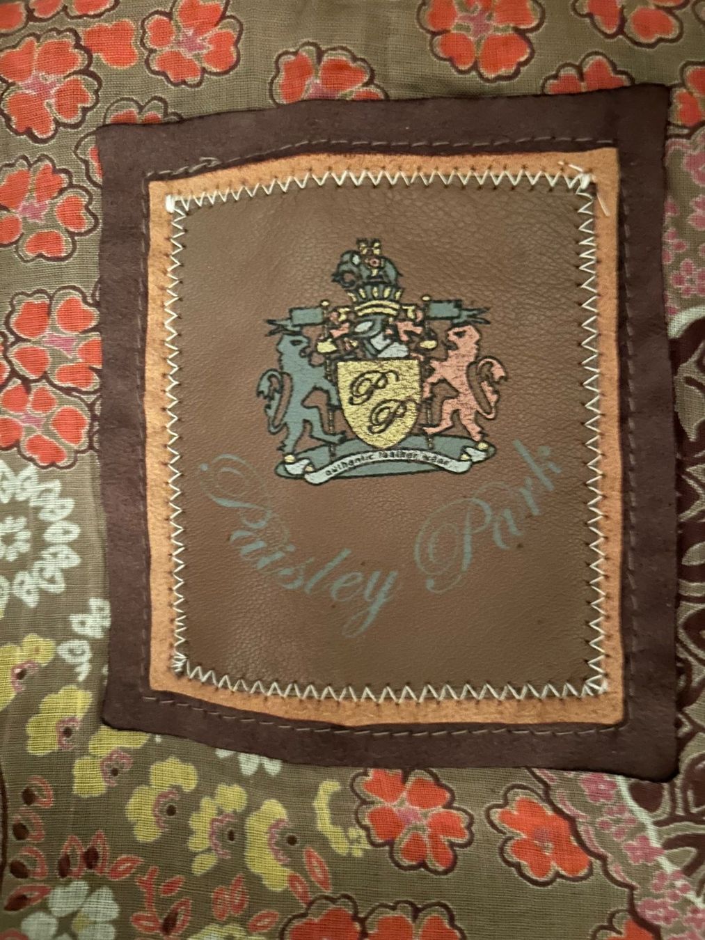 Jacken: Damen Lederjacke "Paisley Park" – Neu (gemäss Beschreibung) aus Visp von I.G.-1909- 2