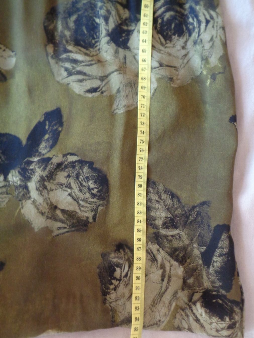 Globus Vestiti: Seidenkleid Damen, Gr. 36, von Globus – Nuovo (secondo la descrizione) da Tafers venduto da kor_jf9w 7