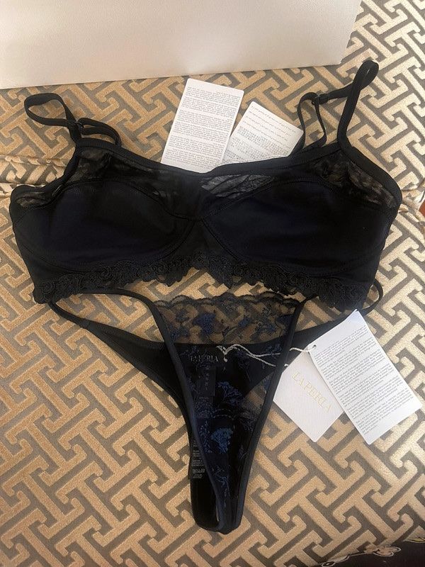 Altra biancheria intima: La perla lingerie set – Nuovo e nell'imballaggio originale da Kilchberg ZH venduto da cruella