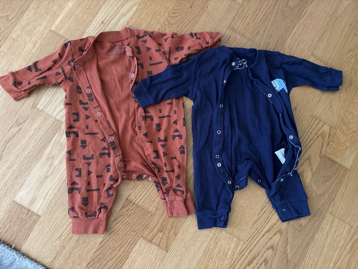 Pigiama & Simili: 2er Set Baby Strampler Gr. 50/56 Baumwolle – Usato da Kemptthal venduto da bklaudia