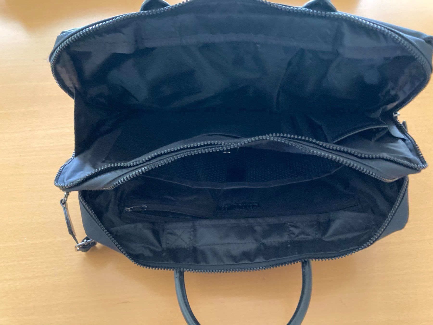Borse: Porte-documents / Pochette Cerruti 1881 – Nuovo (secondo la descrizione) da Prez-vers-Noréaz venduto da JOCO1963 2