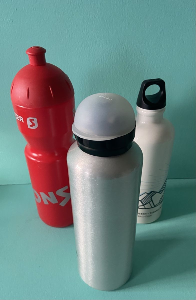 Sigg Gourdes & Thermos: Getränkeflaschen – D'occasion à Baden par Sarahhedwig