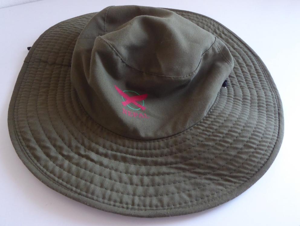 Original Nepal Hut, mit breitem Rand + verstellbarem Band. (Gebraucht ...