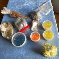 Basteln: Grosses Perlen-Sortiment, viele Farben und Formen