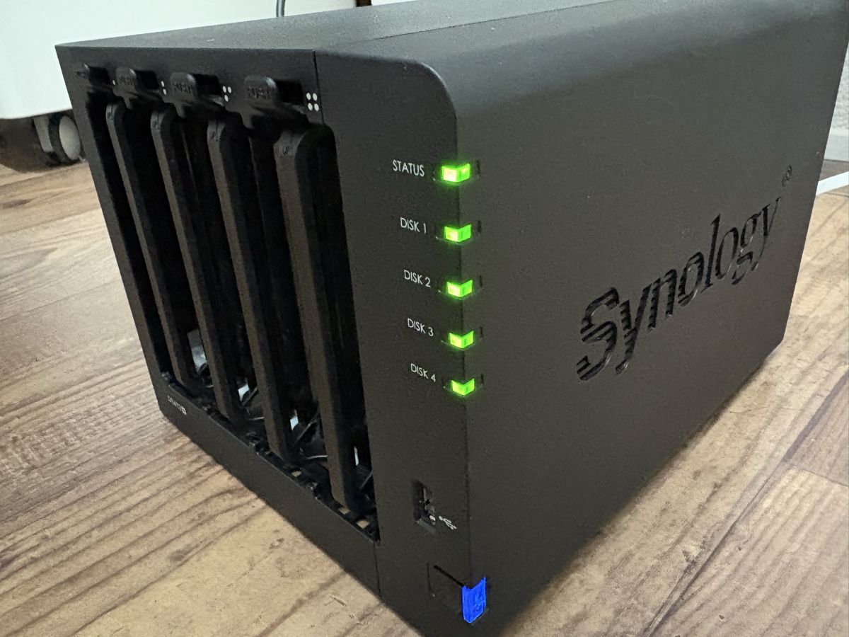 Synology Server: Synology DS412+ inkl. 4 x 2TB Disks – Usato da Eggersriet venduto da Ck761