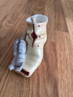 Porzellanfigur Katze mit Maus