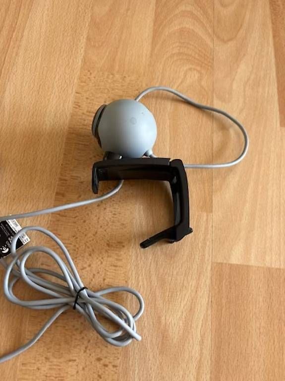 Mouse: Laptop Equipment (Kamera & USB Maus) – Usato da Güttingen venduto da uthomas01 1