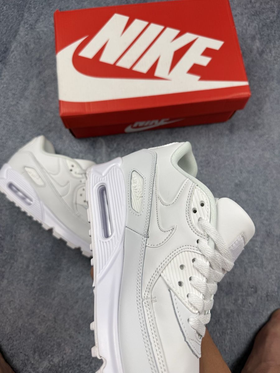 Nike Scarpe da uomo: Nike Air Max 90 Weiss Sneakers – Nuovo (secondo la descrizione) da Luzern venduto da kim221080 2