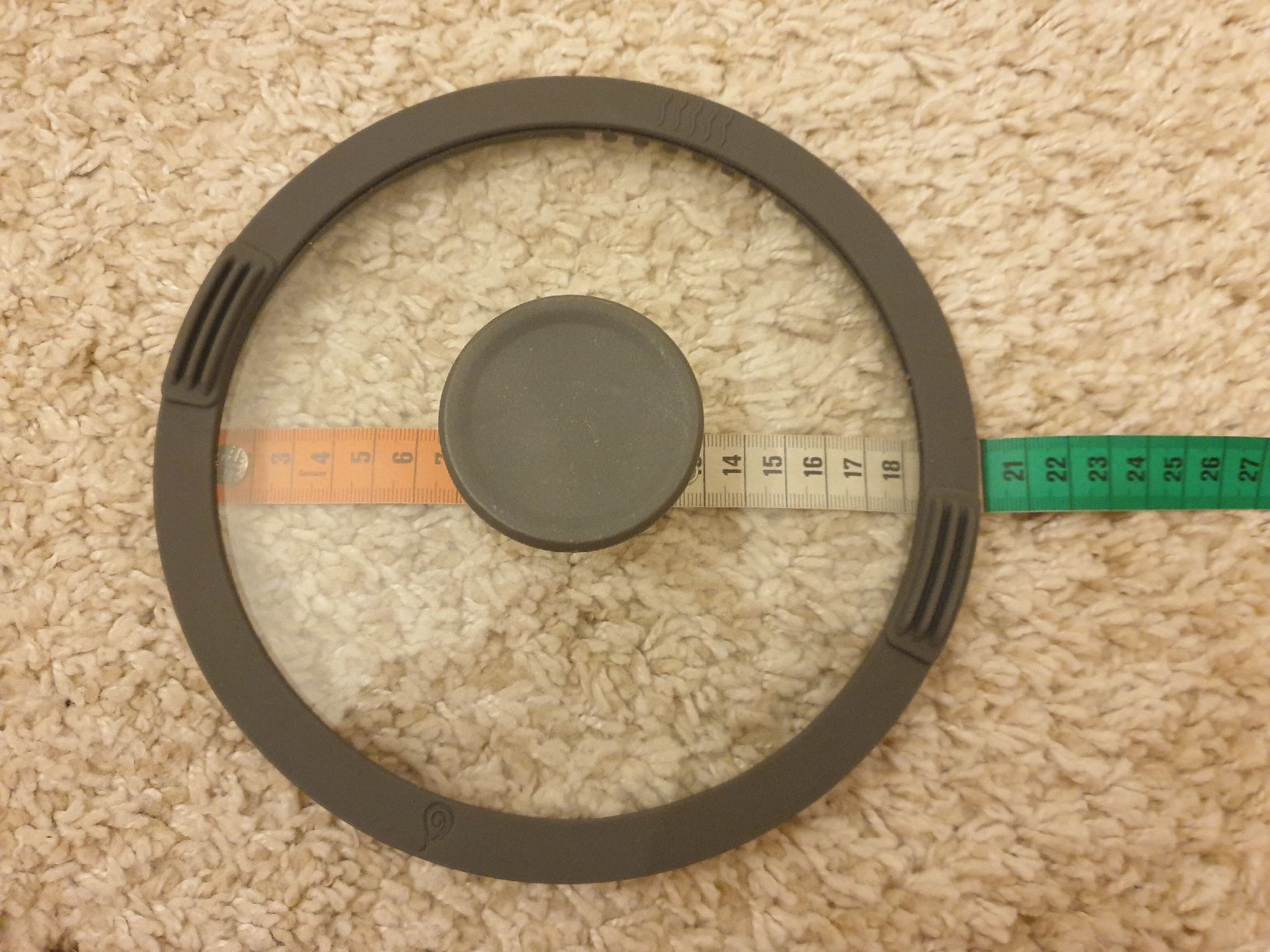 Pentole: Couvercle en verre, 20cm,  comme neuf – Nuovo (secondo la descrizione) da Neuchâtel venduto da Verenas12 4
