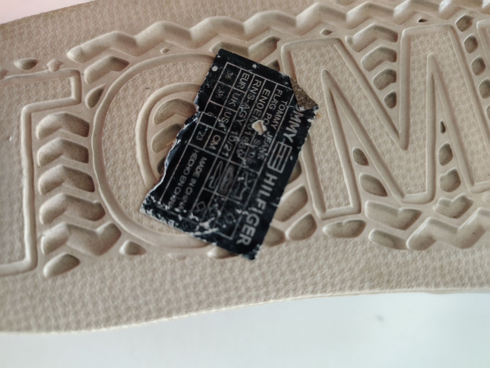 Tommy Hilfiger Scarpe da uomo: Badeschlipper Tommy Jeans,  36 – Nuovo (secondo la descrizione) da Baden venduto da jcm_9dkf 5
