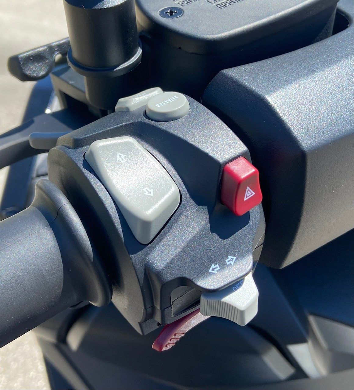Scooter: VOGE SR4 Max Luxury – Nuovo (secondo la descrizione) da Seewen SO venduto da motoXpertag 3