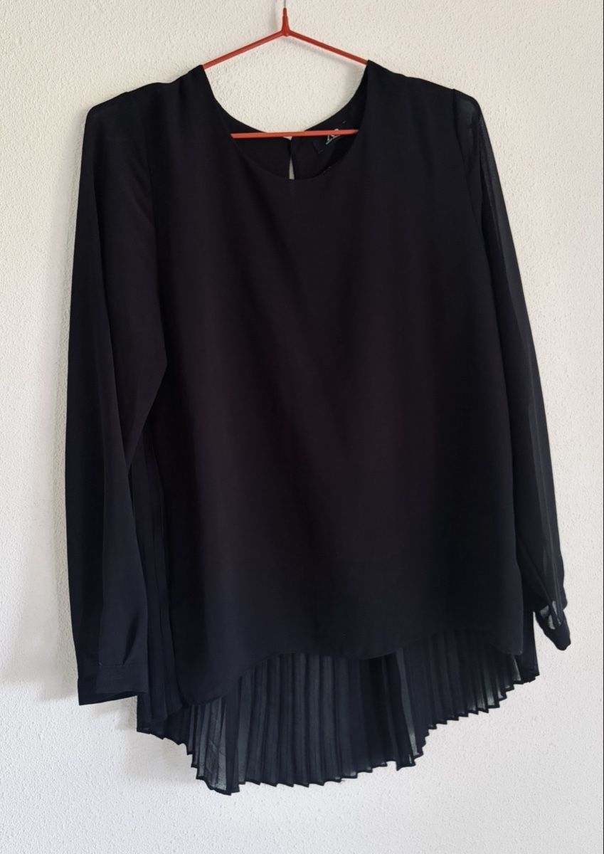 Chemisiers: Tunika Bluse schwarz – D'occasion à Etoy par Diadefin