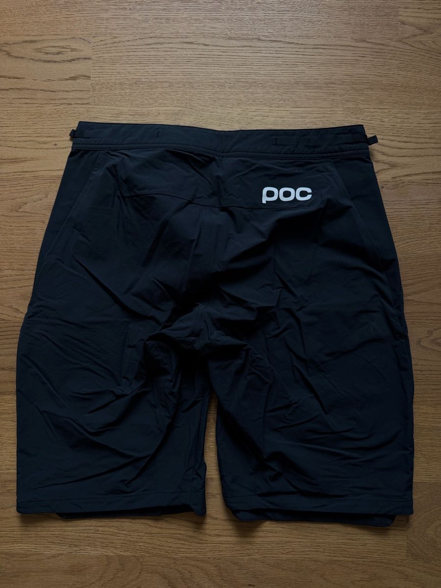 Poc Pantalons: POC Bikeshorts Damen, Gr. M – D'occasion à Bottighofen par Lexli2 1