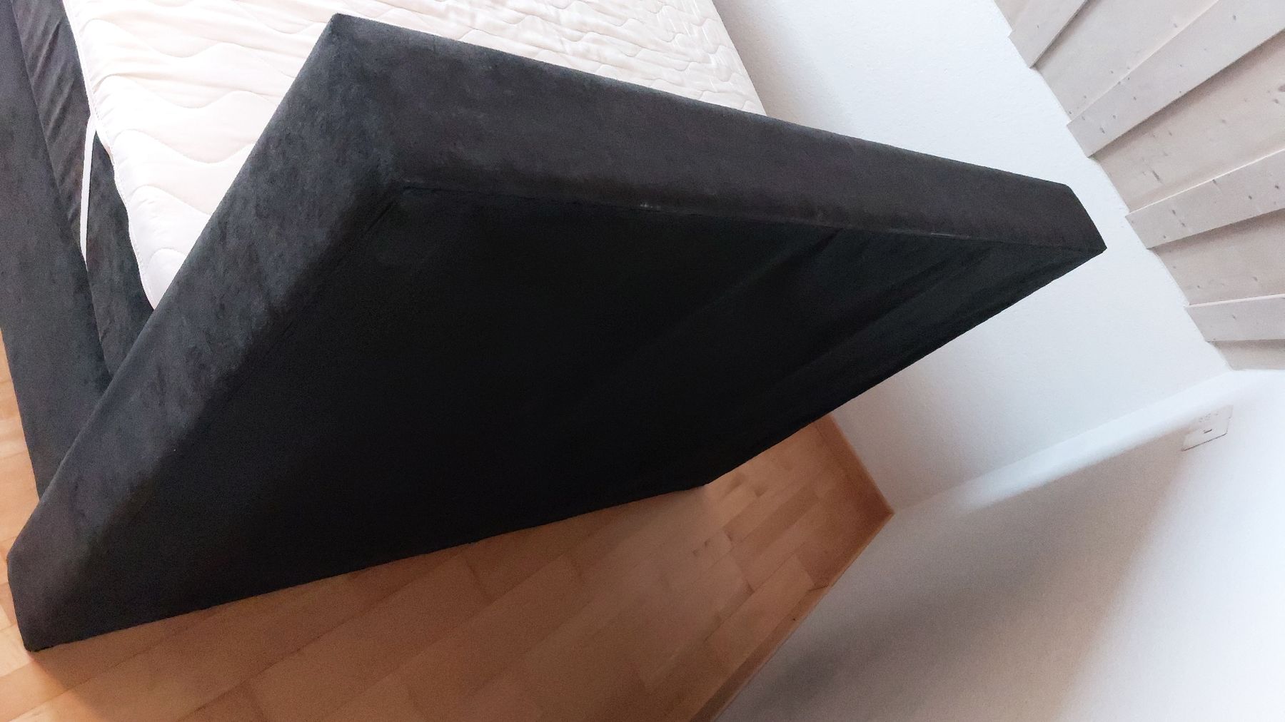 Lits: Boxspringbett Schwarz – D'occasion à St. Gallen par Rancor 5